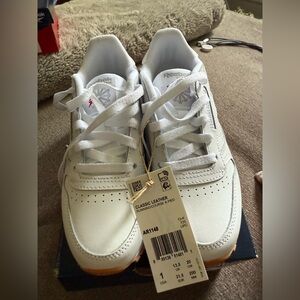 Reebok Classic Leather Kids Shoes - White Size 1